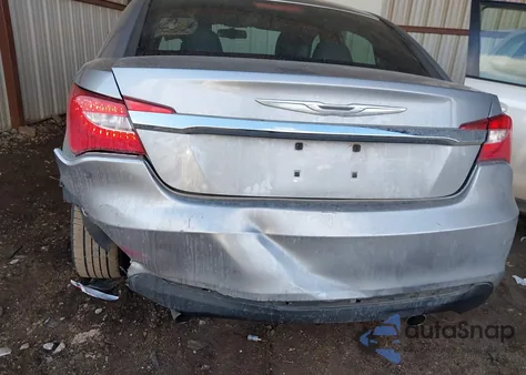 2013 Chrysler 200 Limited из США, поврежденный, VIN 1C3CCBCG1DN521010